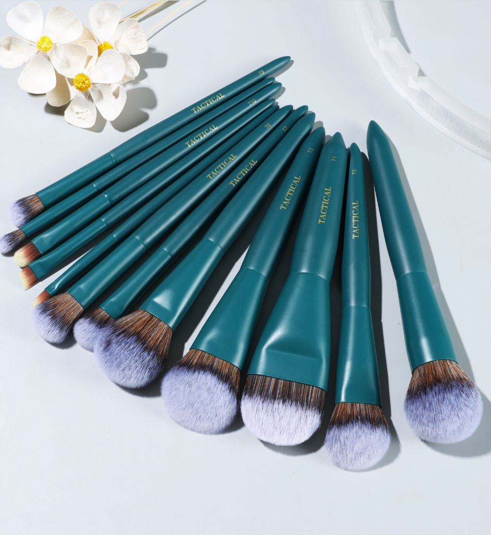 GLAM ARTILLERY BRUSH SET